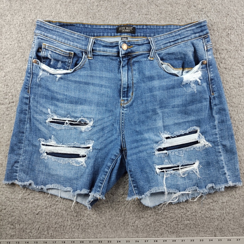 Judy Blue Denim Shorts Sz 3XL Distressed Stretch Womens